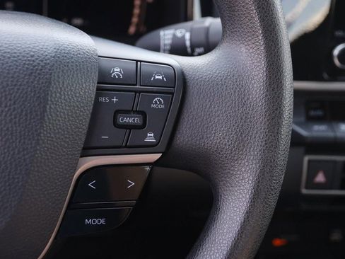 Used 2025 Toyota Camry LE image 12