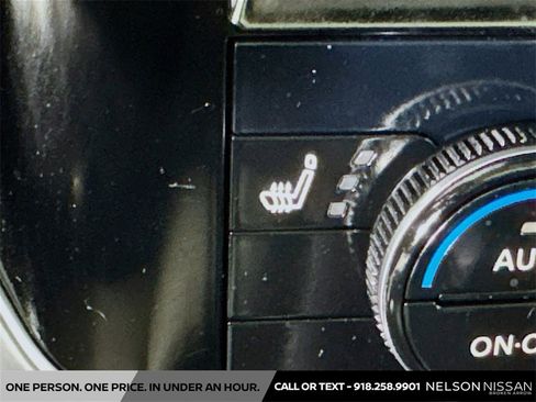 Certified 2021 Nissan Rogue SV w/ Premium Package image 19