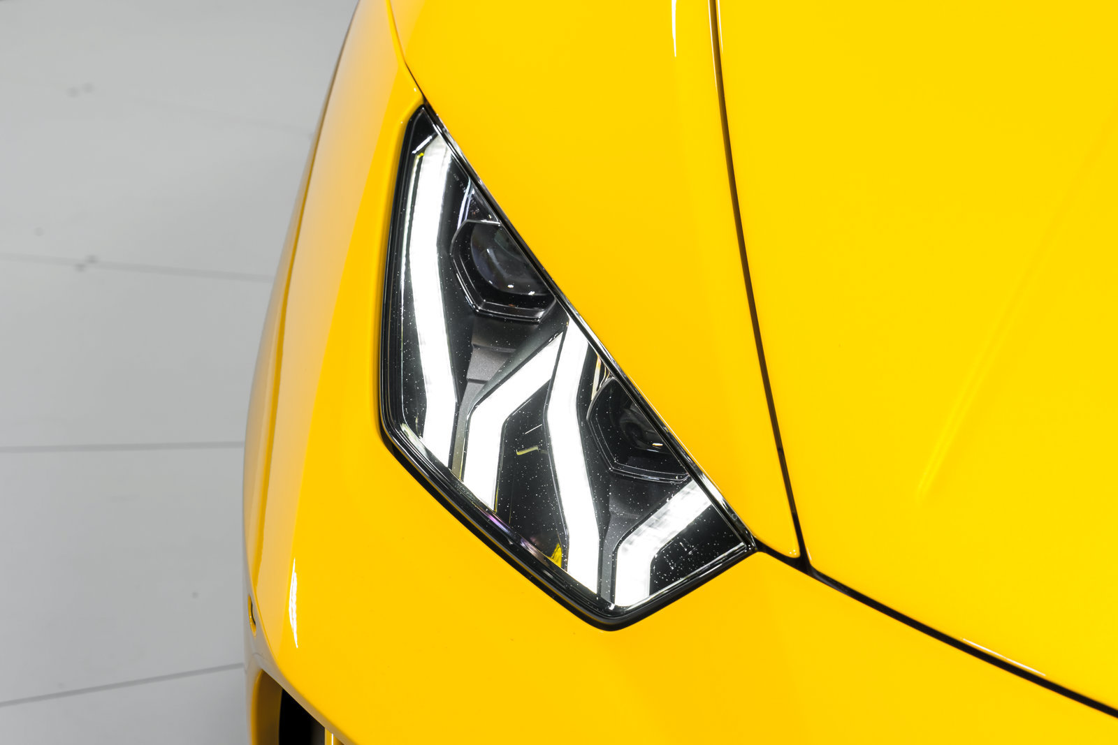 Used 2024 Lamborghini Huracan EVO AWD/4WD image 49