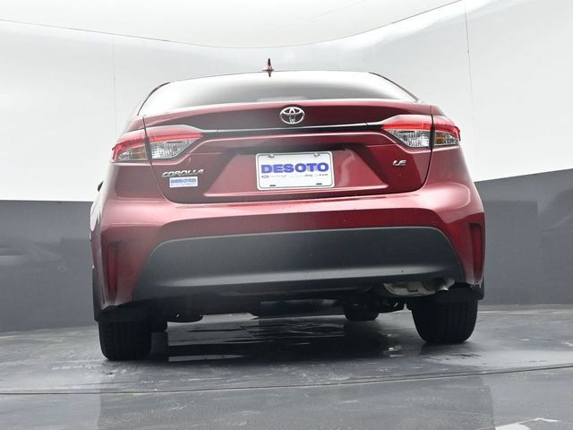 Used 2025 Toyota Corolla LE FWD image 47