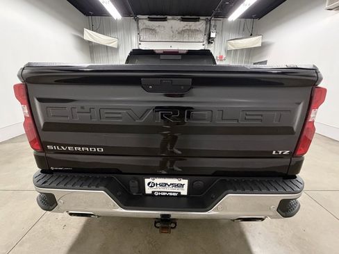 Used 2021 Chevrolet Silverado 1500 LTZ image 19