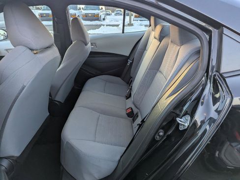 Used 2023 Toyota Corolla SE image 28