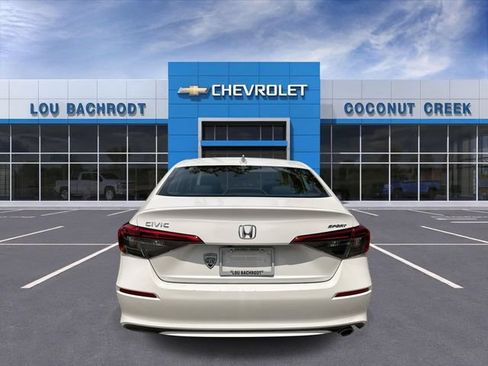 Used 2023 Honda Civic Sport image 7