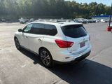 Used 2017 Nissan Pathfinder Platinum image 6