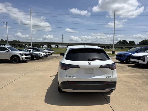 Used 2023 Honda HR-V Sport image 24
