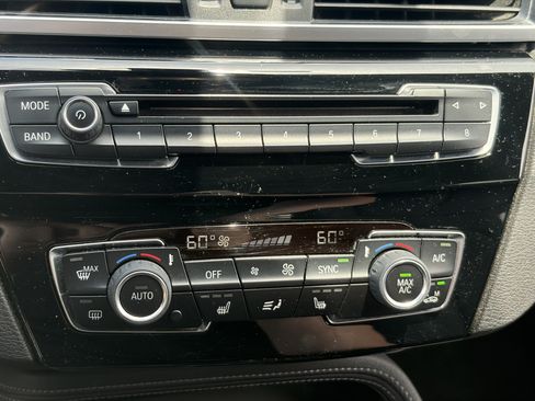 Used 2018 BMW X1 xDrive28i AWD/4WD image 19