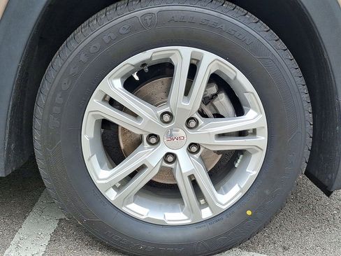 Used 2018 GMC Terrain SLE FWD image 26
