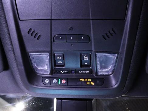 Used 2021 Cadillac XT6 Luxury FWD image 26