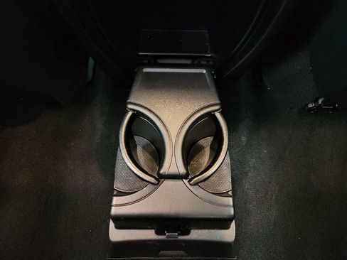 Used 2023 Subaru Ascent Limited w/ Technology Package image 34