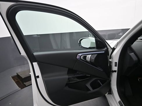 New 2026 BMW X3 xDrive30 w/ Premium Package AWD/4WD image 5