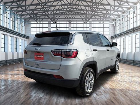 New 2025 Jeep Compass Sport image 4