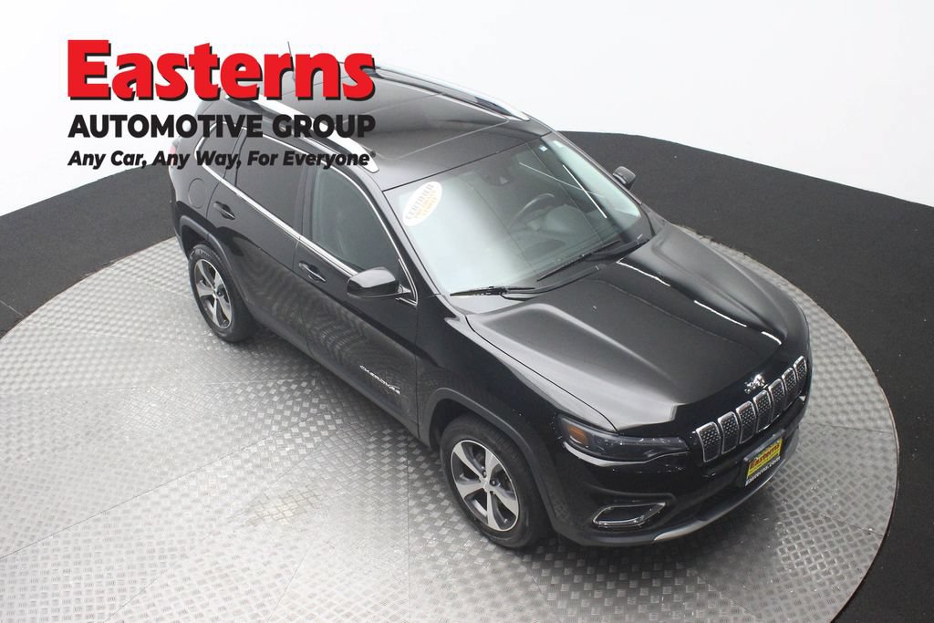 Used 2021 Jeep Cherokee Limited w/ Mopar Interior Package AWD/4WD image 4
