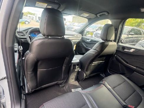New 2026 Ford Escape ST-Line Select w/ Tech Pack #2 image 17