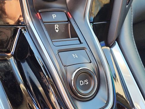 Used 2024 Acura RDX image 15