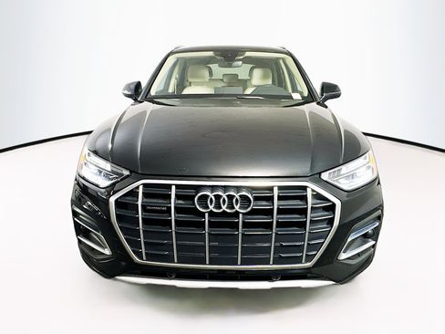 Used 2023 Audi Q5 2.0T Premium w/ Convenience Package AWD/4WD image 2