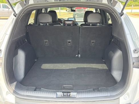 Used 2025 Ford Escape ST-Line FWD image 18