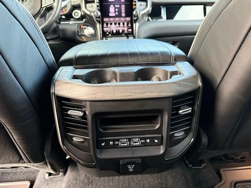 Used 2026 RAM 1500 Limited AWD/4WD image 34