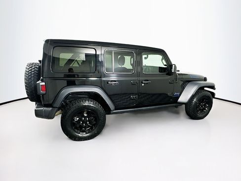 Used 2023 Jeep Wrangler Unlimited w/ Sun & Screen Package AWD/4WD image 10