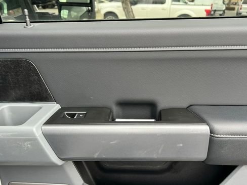 Used 2022 Ford F150 XLT w/ Equipment Group 302A High image 40