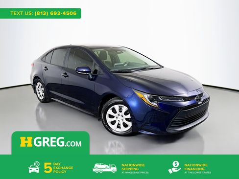 Used 2025 Toyota Corolla LE FWD image 1