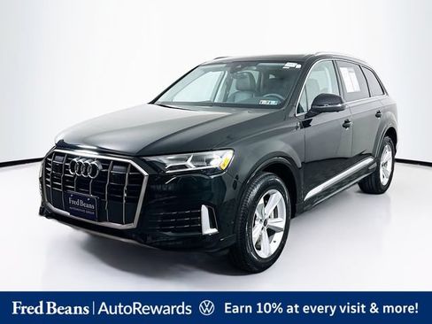 Used 2023 Audi Q7 2.0T Premium w/ Convenience Package AWD/4WD image 3