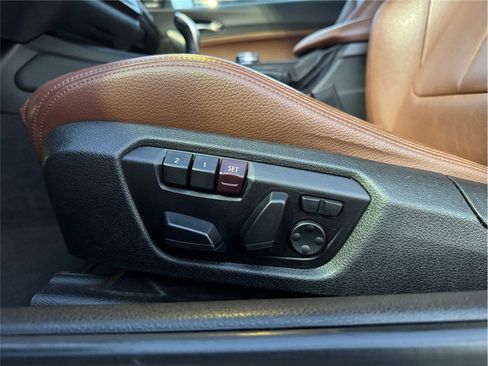 Used 2015 BMW M235i Coupe image 30