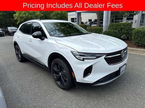 Used 2022 Buick Envision Essence w/ Technology Package II FWD image 1