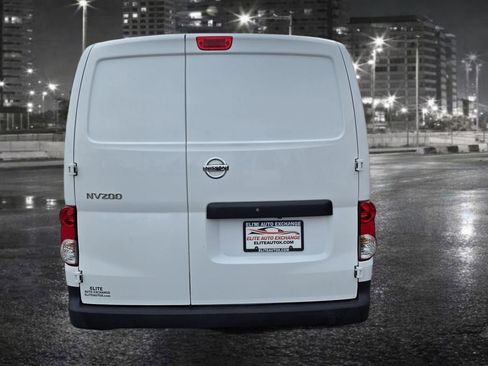 Used 2021 Nissan NV200 S image 8