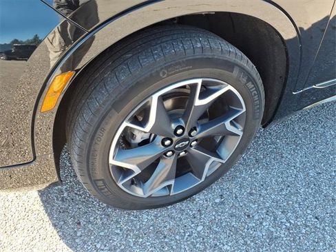 Used 2022 Chevrolet Blazer RS image 4