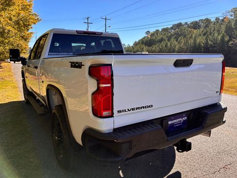 New 2026 Chevrolet Silverado 2500 LT w/ Trail Boss Package AWD/4WD image 9