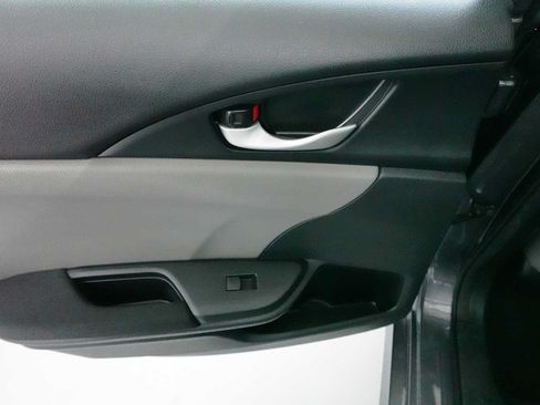 Used 2019 Honda Civic LX image 22