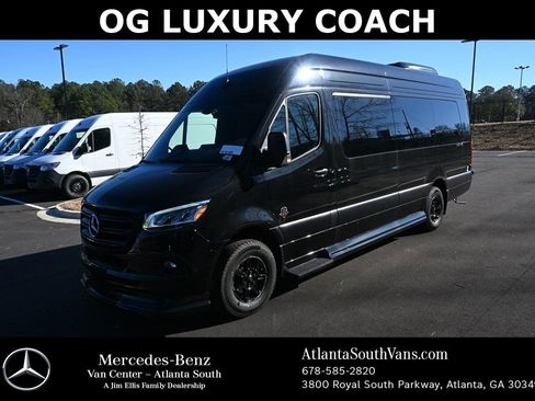 New 2025 Mercedes-Benz Sprinter 3500 image 1