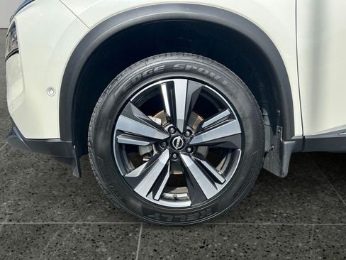Used 2023 Nissan Rogue SL w/ SL Premium Package AWD/4WD image 4