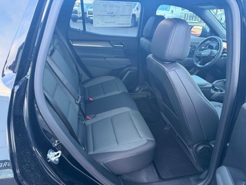 New 2026 GMC Terrain AT4 w/ LPO, Black Badging Package AWD/4WD image 3