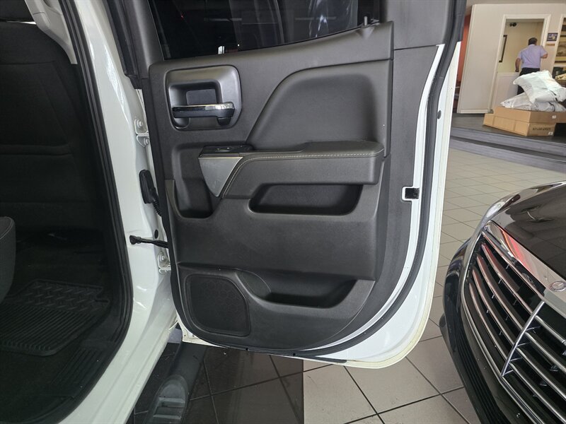 Used 2017 Chevrolet Silverado 1500 LT w/ All Star Edition AWD/4WD image 15