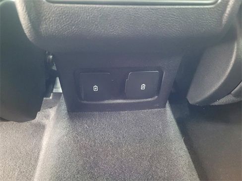 Certified 2023 Lincoln Corsair Standard AWD w/ Equipment Group 101A image 13