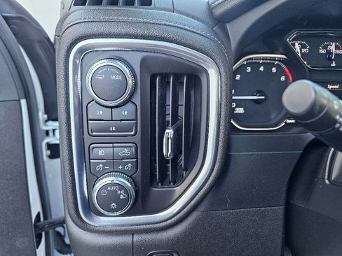 Used 2023 GMC Sierra 2500 SLE w/ SLE Convenience Package image 31