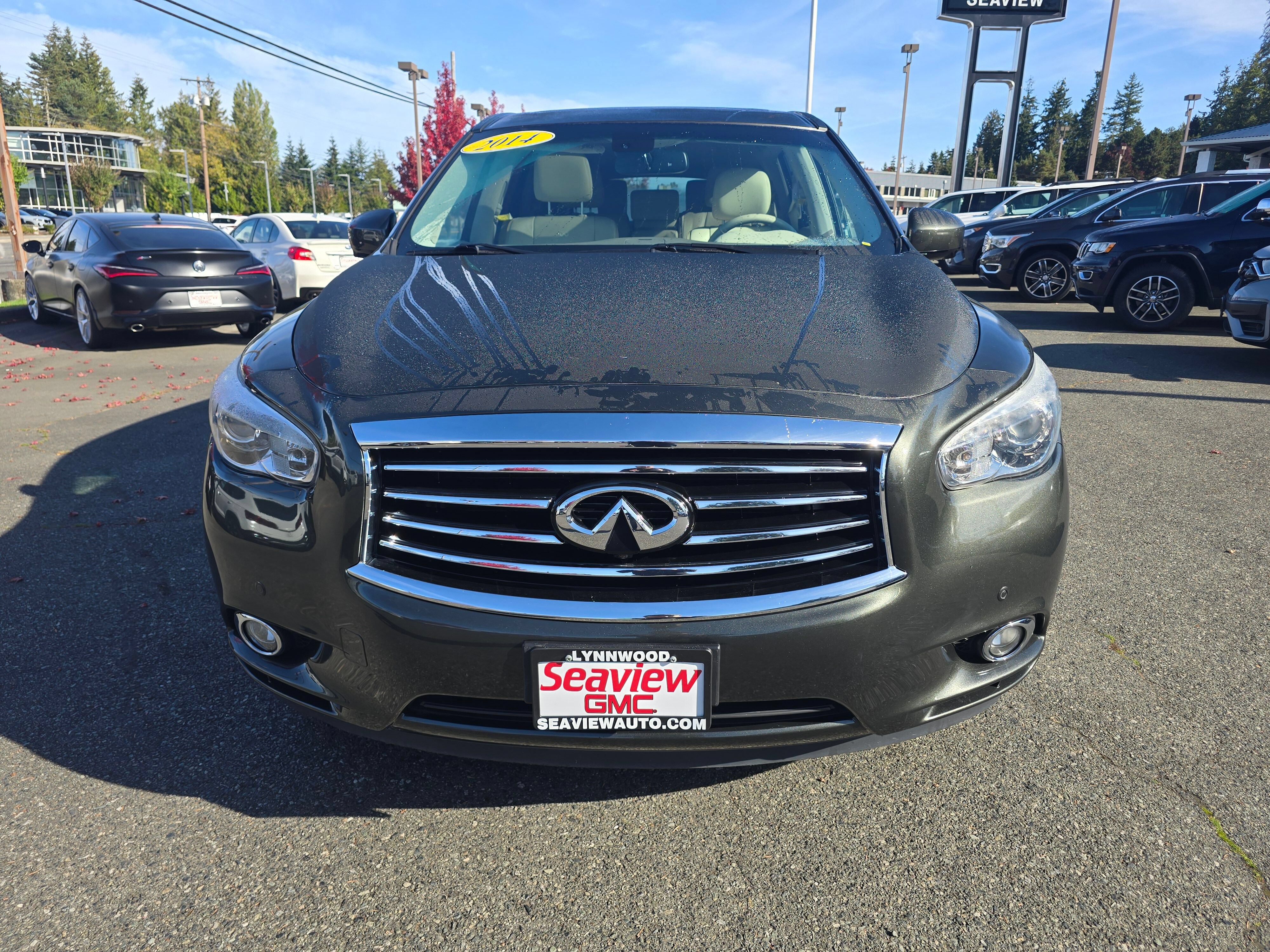 Used 2014 INFINITI QX60 Luxe w/ Premium Plus Package AWD/4WD image 2