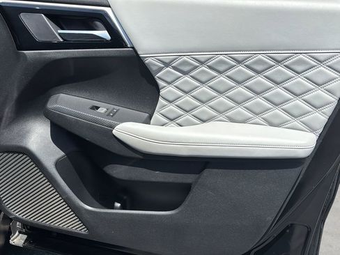 Used 2023 Mitsubishi Outlander SEL FWD image 31