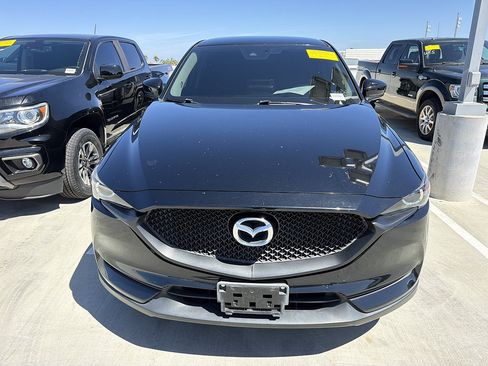Used 2017 MAZDA CX-5 Touring FWD image 1