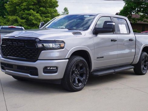 Used 2025 RAM 1500 Big Horn AWD/4WD image 7