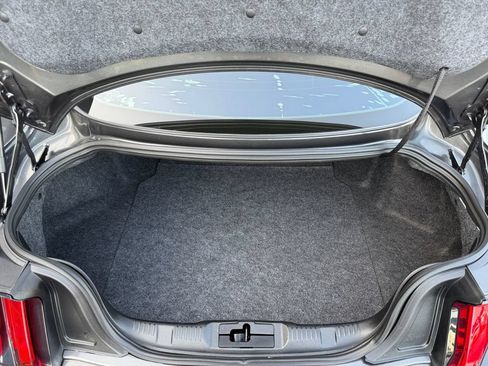 Used 2020 Ford Mustang GT RWD image 19