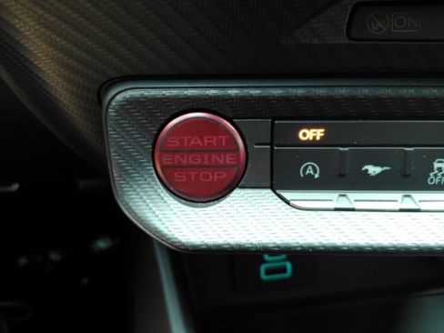 Used 2025 Ford Mustang GT Premium RWD image 30