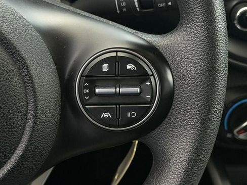 Used 2025 Kia Soul LX w/ LX Technology Package image 14