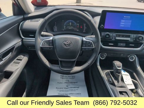 New 2026 Toyota Grand Highlander AWD image 9