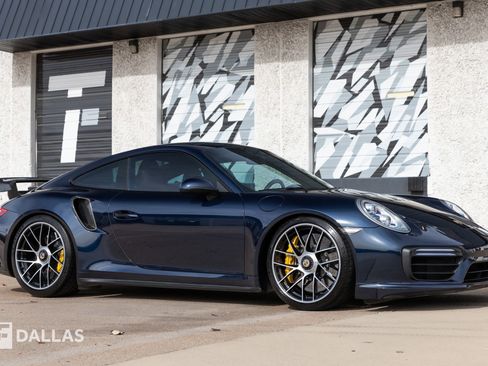 Used 2018 Porsche 911 Turbo S image 23