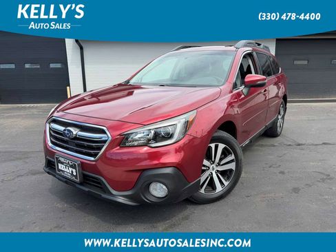 Used 2018 Subaru Outback 2.5i Limited AWD/4WD image 1