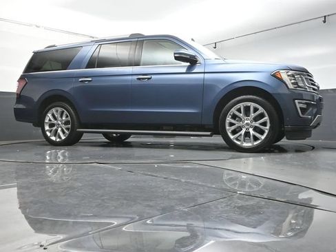 Used 2019 Ford Expedition Max Limited w/ Equipment Group 302A AWD/4WD image 34