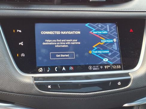 Used 2024 Cadillac XT5 Premium Luxury w/ Technology Package FWD image 18