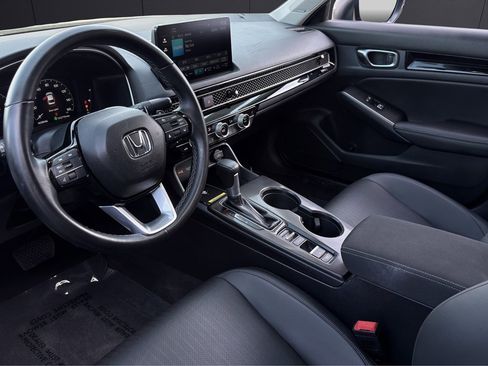Used 2024 Honda Civic Touring image 12